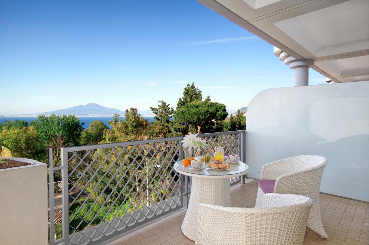Atlantic Palace Hotel (Adults Only) Sorrento Exterior foto