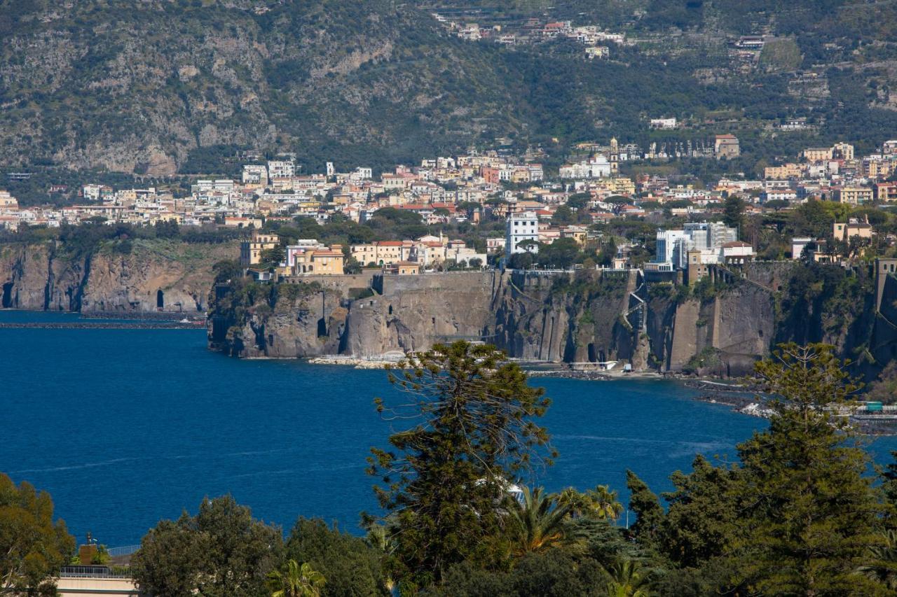 Atlantic Palace Hotel (Adults Only) Sorrento Exterior foto